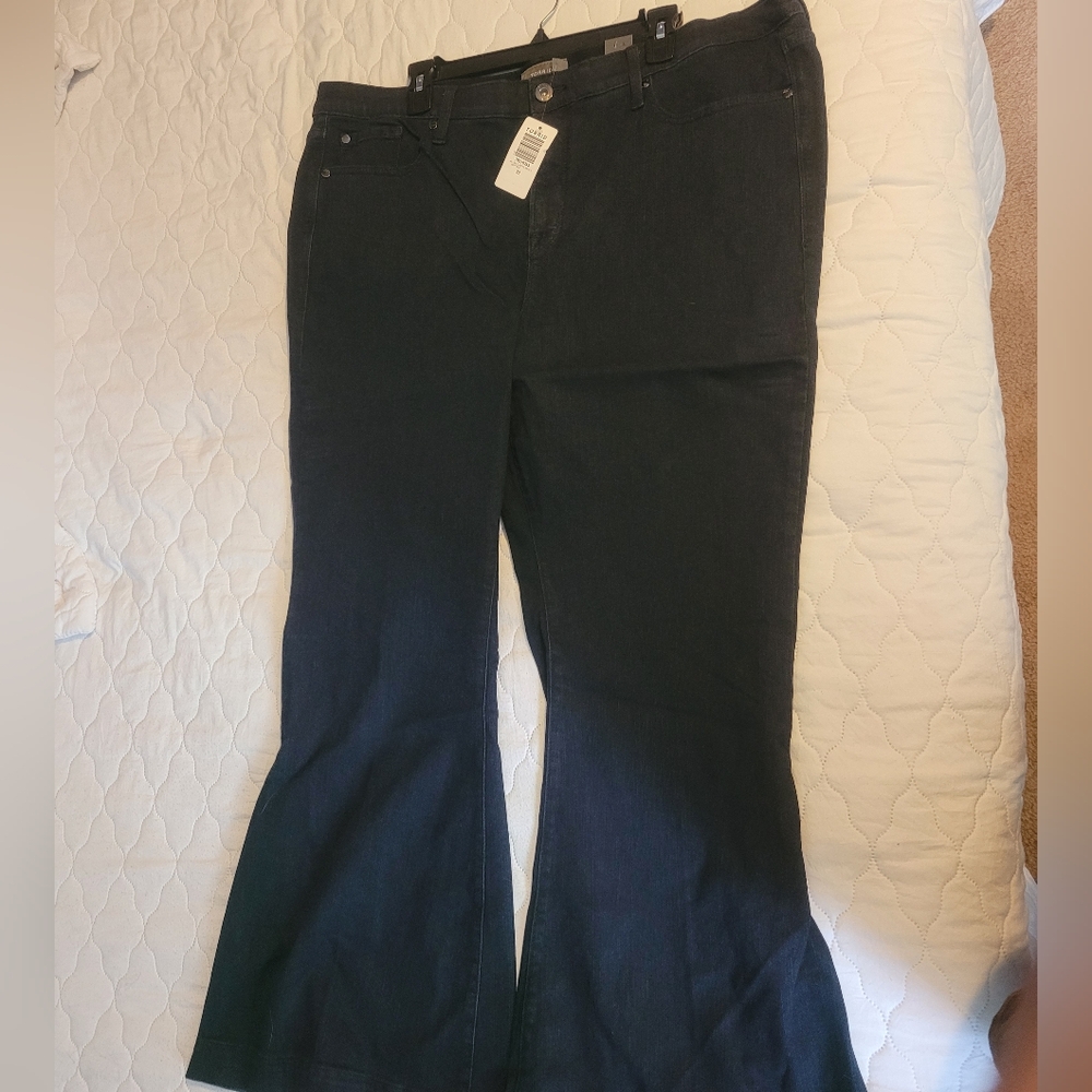 Torrid Aline Flare Size 22 Short